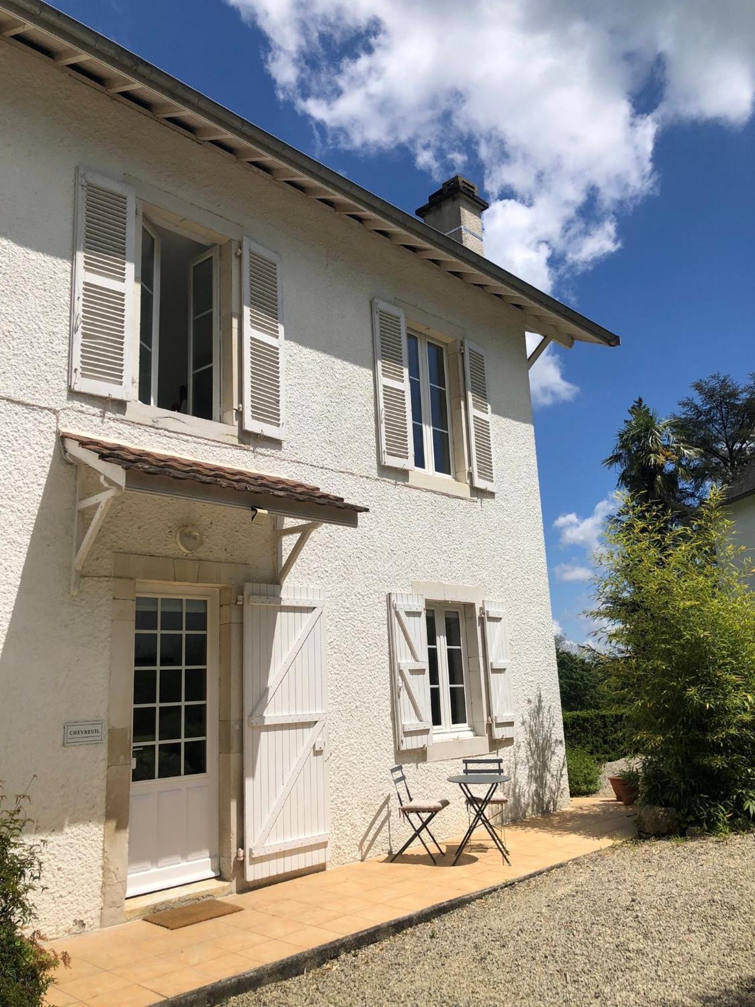 Le Petit Bourdieu - Chevreuil Apartment *